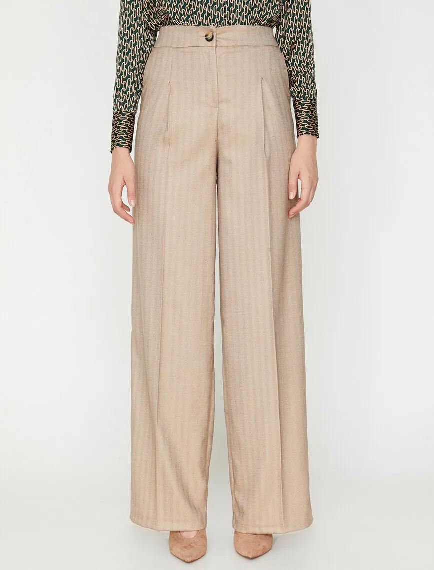 16327 Beige Button Detail Trousers