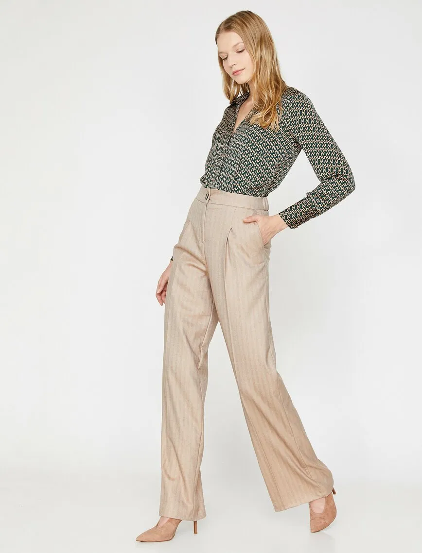 16327 Beige Button Detail Trousers