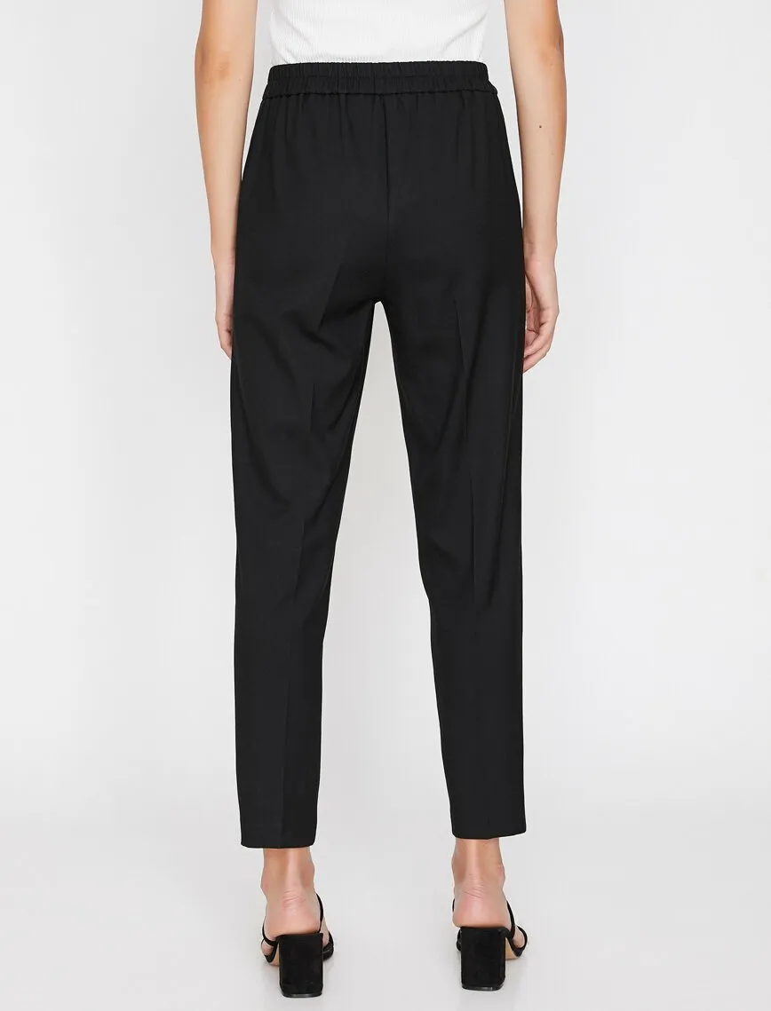 16343 Black Pocket Detail Trousers