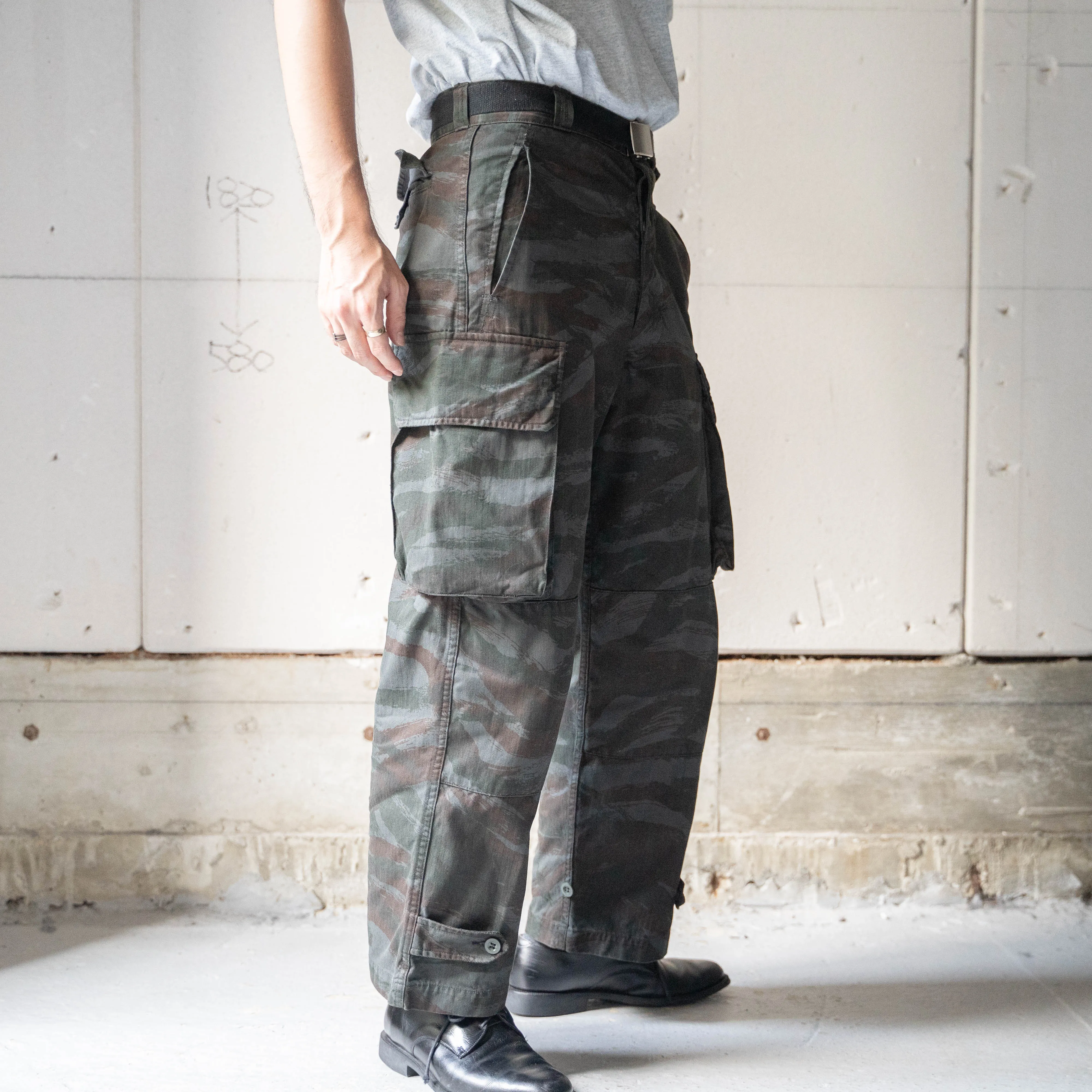 1950-60s French military M47 lizard camo pants 'dead stock' -sumikuro dyed-