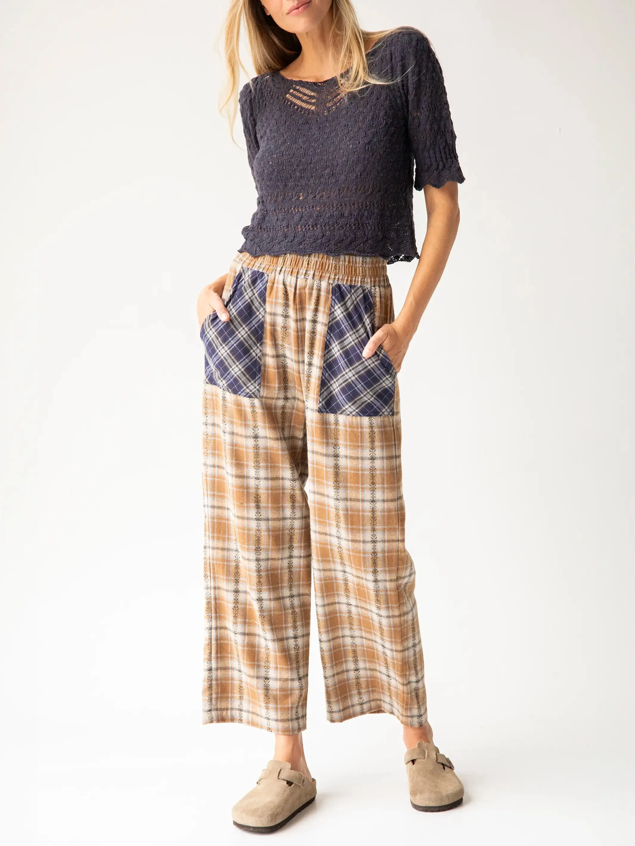 Beckett Flannel Pant - Light Brown Navy Mixed Plaid