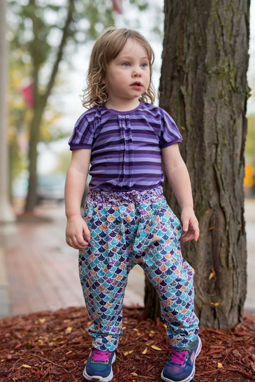 Boy and girl harem pants PDF sewing pattern for babies and toddlers, PANDA PANTS sizes 3  months to 6 years