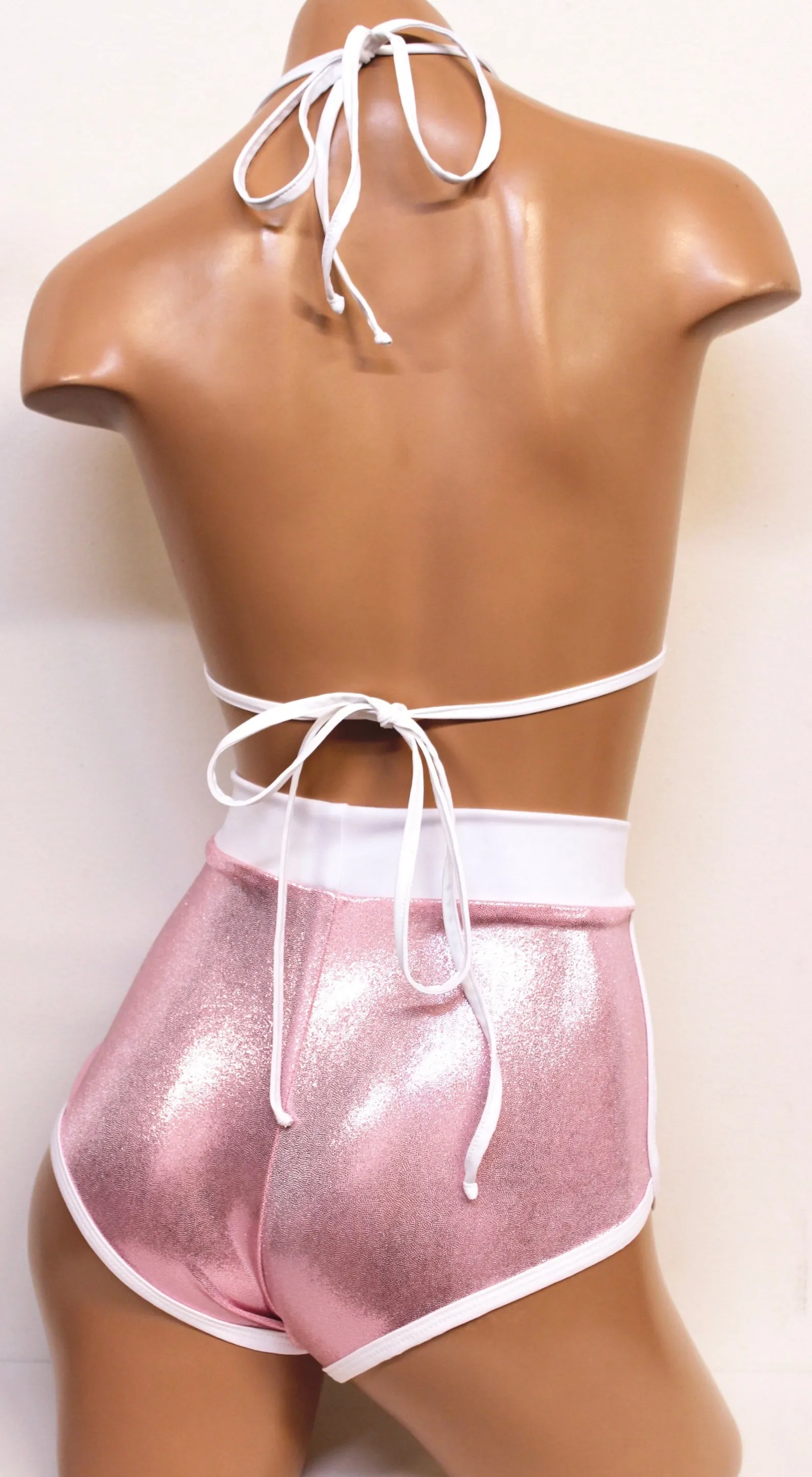 Highwaist Jogger Shorts in Baby Pink Hologram