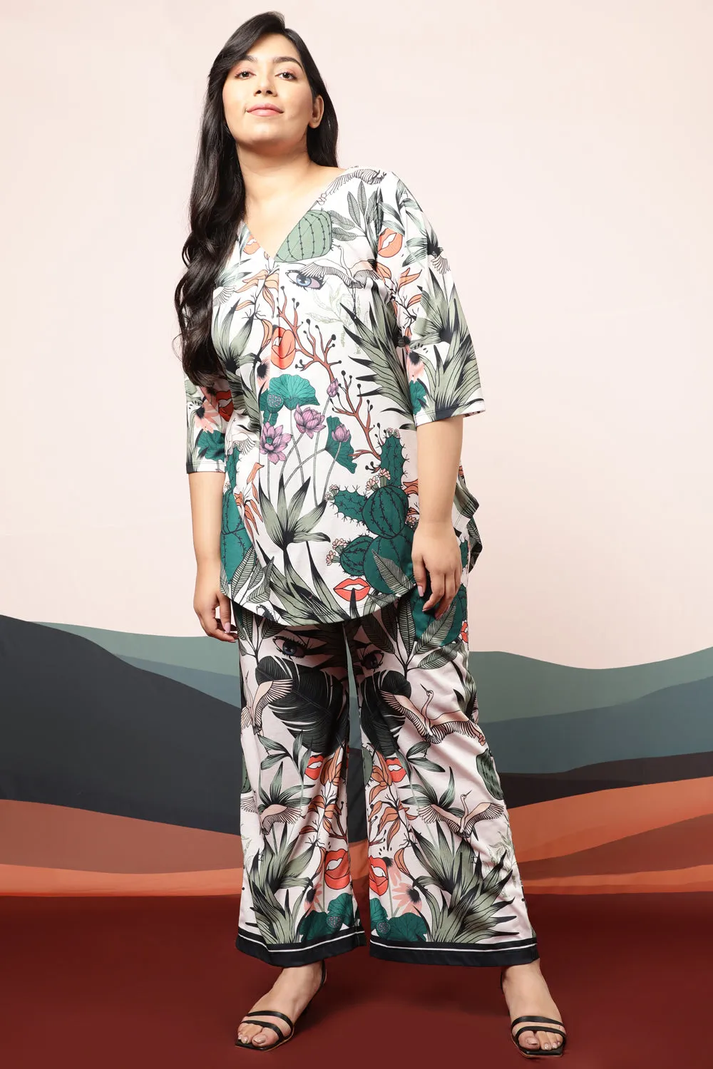 Plus Size Quirky Wildlife High Waist Pants