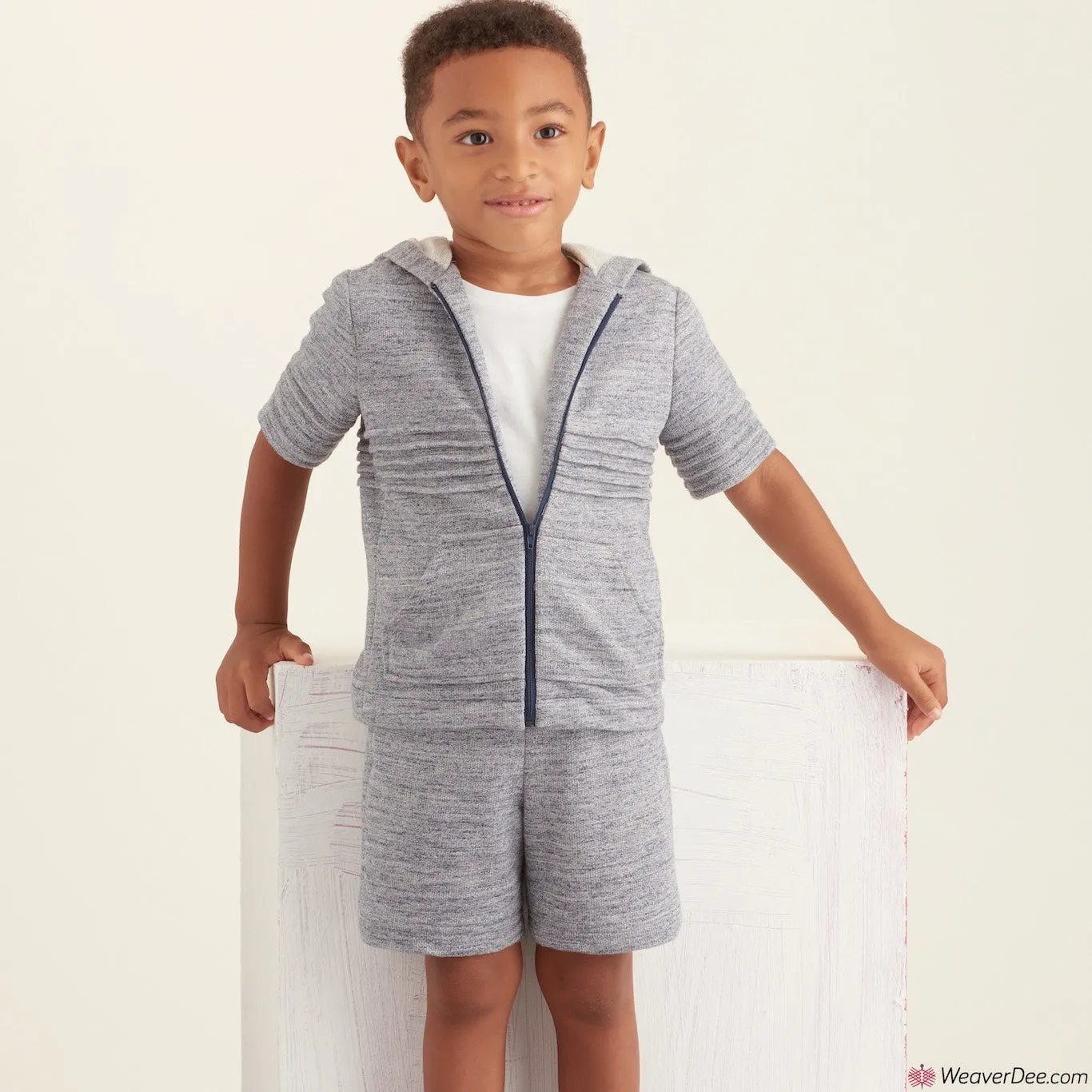 Simplicity Pattern S9482 Boys' & Men's Tracksuit