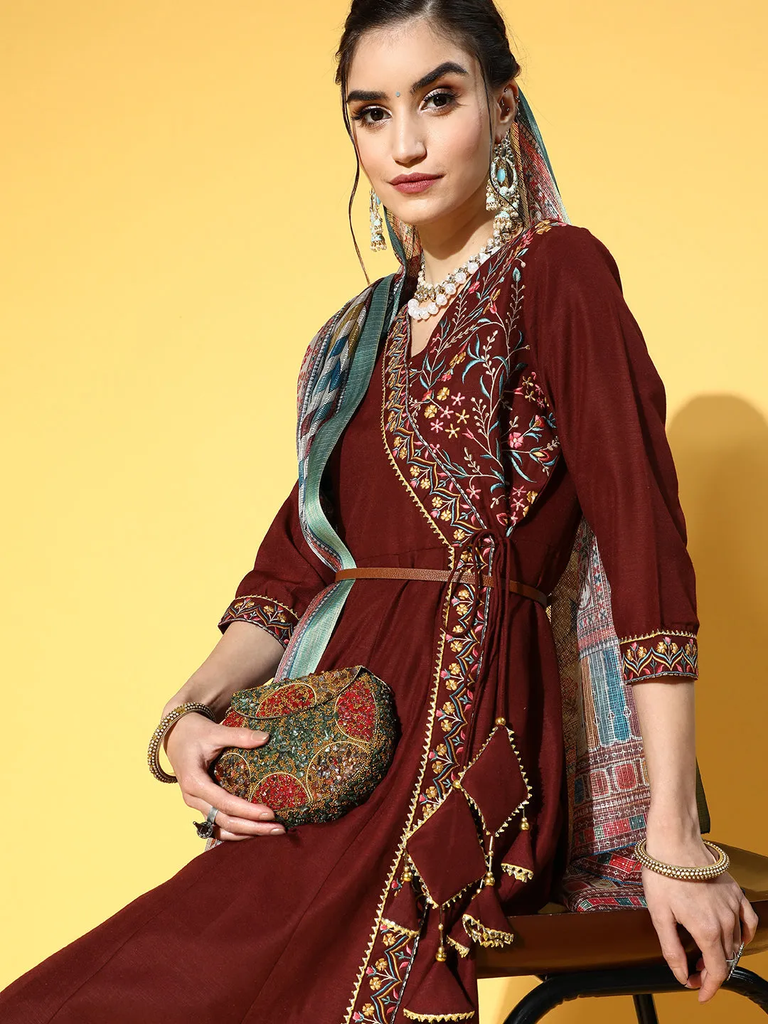 Women Brown Viscose Rayon Kurta Set With Dupatta