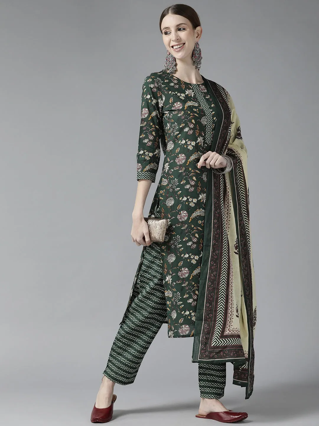 Women Green Cotton Kurta Set With Dupatta